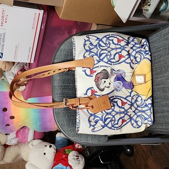 Dooney & Bourke Handbags - Disney Dooneya and Bourke Snow White Emily Tote Purse